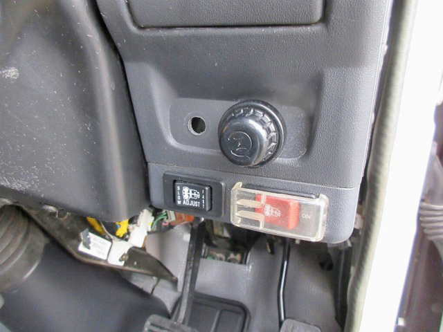 いすゞエルフアルミバン小型（2t・3t）[写真36]