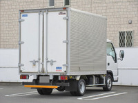 いすゞエルフアルミバン小型（2t・3t）[写真04]