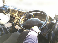 日野プロフィアアルミウイング大型（10t）[写真24]