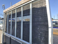 三菱ふそうキャンター平ボディ小型（2t・3t）[写真13]