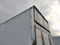 日野レンジャー冷凍車（冷蔵車）中型（4t）[写真04]