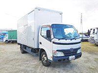 トヨタダイナアルミバン小型（2t・3t）[写真03]