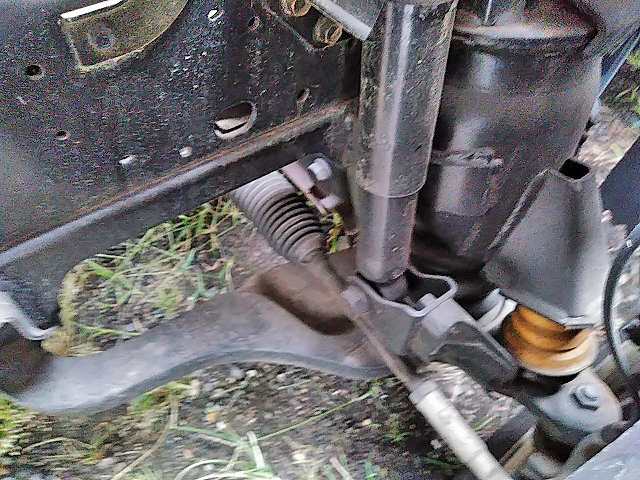 マツダタイタン高圧洗浄車小型（2t・3t）[写真25]