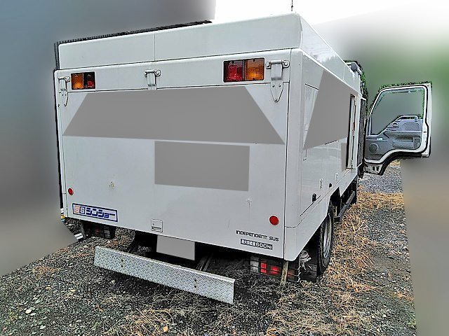 マツダタイタン高圧洗浄車小型（2t・3t）[写真03]