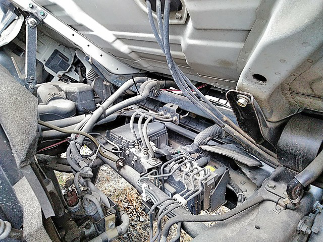 マツダタイタン高圧洗浄車小型（2t・3t）[写真30]