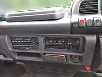 マツダタイタン高圧洗浄車小型（2t・3t）[写真36]