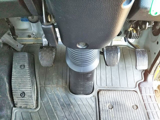 日野レンジャークレーン4段中型（4t）[写真34]