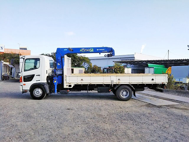 日野レンジャークレーン4段中型（4t）[写真05]