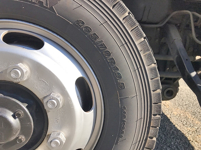 三菱ふそうスーパーグレートアルミブロック大型（10t）[写真20]