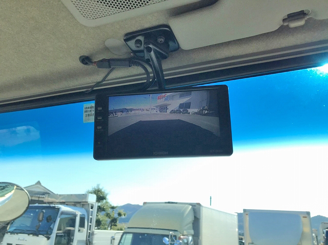 三菱ふそうスーパーグレートアルミブロック大型（10t）[写真32]