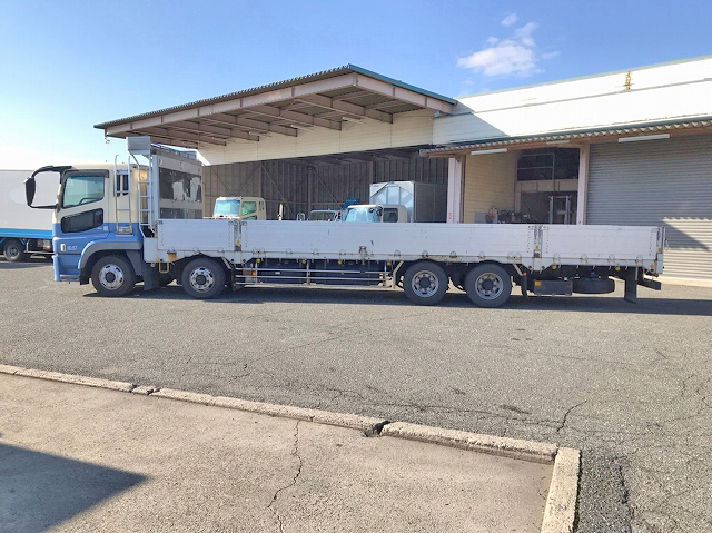 三菱ふそうスーパーグレートアルミブロック大型（10t）[写真05]