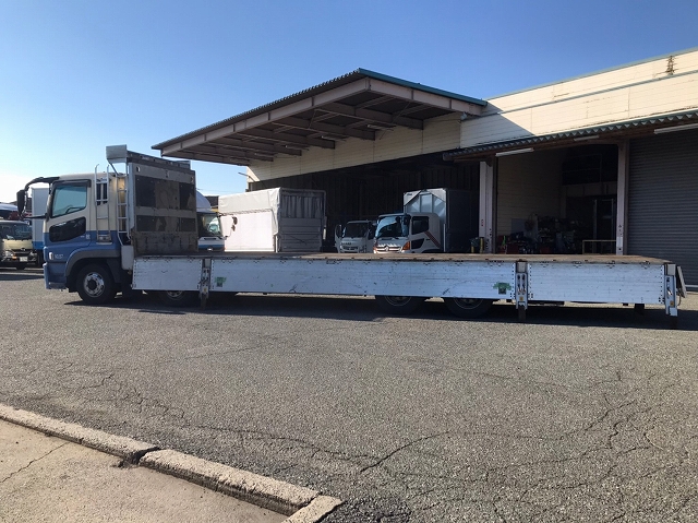 三菱ふそうスーパーグレートアルミブロック大型（10t）[写真06]