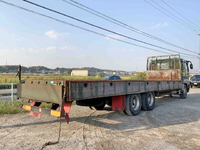 三菱ふそうスーパーグレート平ボディ大型（10t）[写真03]