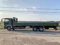 三菱ふそうスーパーグレート平ボディ大型（10t）[写真04]