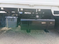 三菱ふそうキャンター平ボディ小型（2t・3t）[写真16]