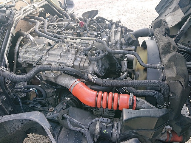 三菱ふそうキャンター平ボディ小型（2t・3t）[写真20]