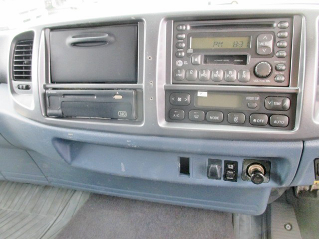 日野レンジャーアルミバン増トン（6t・8t）[写真15]