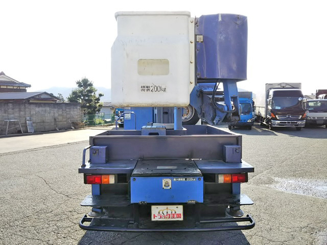 いすゞエルフ高所作業車小型（2t・3t）[写真10]