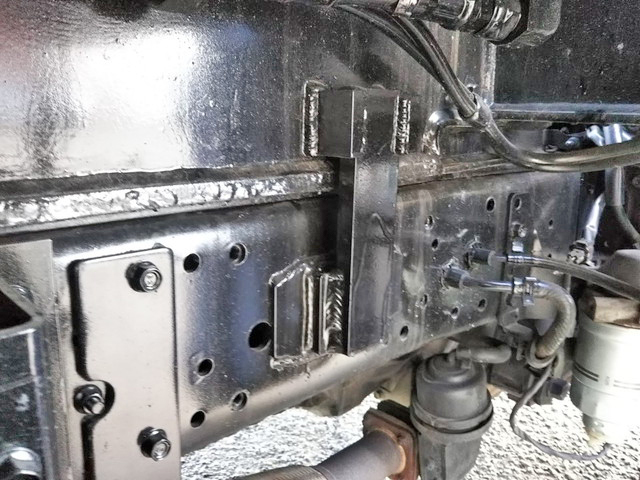 いすゞエルフ高所作業車小型（2t・3t）[写真24]