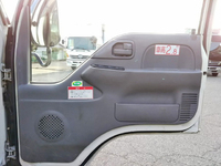 いすゞエルフ高所作業車小型（2t・3t）[写真31]