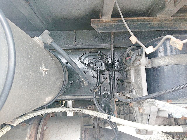 日野プロフィアアルミウイング大型（10t）[写真11]