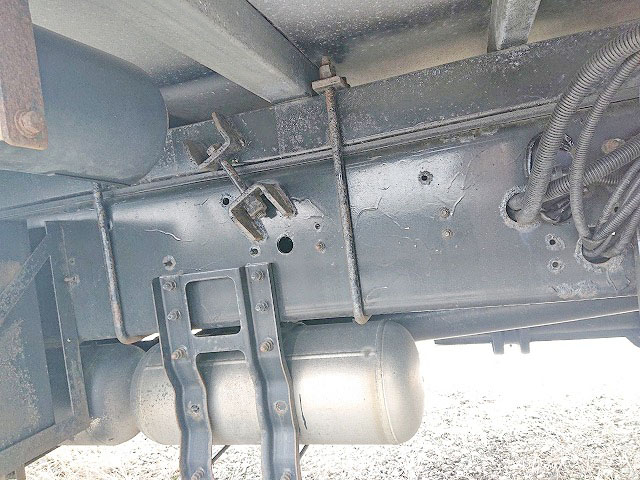 日野プロフィアアルミウイング大型（10t）[写真12]