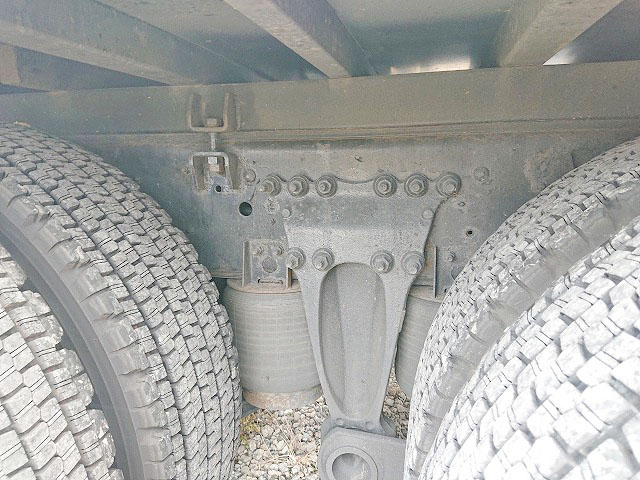 日野プロフィアアルミウイング大型（10t）[写真18]