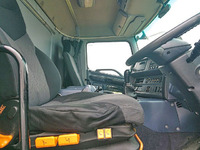 日野プロフィアアルミウイング大型（10t）[写真22]