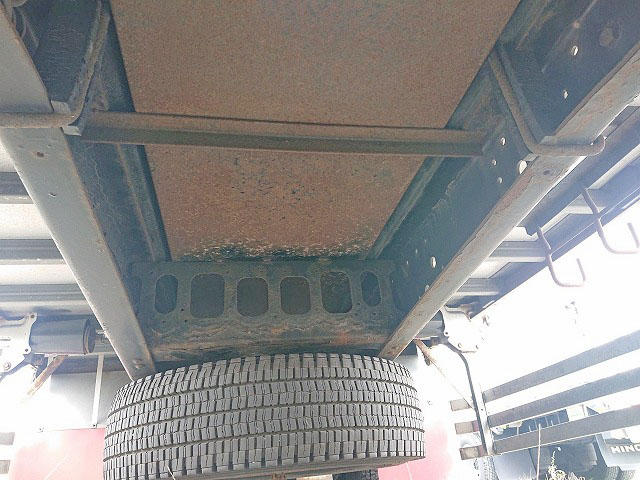 日野プロフィアアルミウイング大型（10t）[写真09]