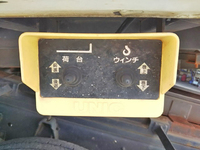 いすゞエルフセーフティローダー小型（2t・3t）[写真18]