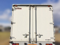 いすゞフォワードアルミウイング中型（4t）[写真07]