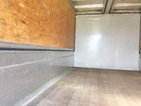 いすゞフォワードアルミウイング中型（4t）[写真08]