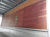 日野レンジャーアルミウイング中型（4t）[写真14]