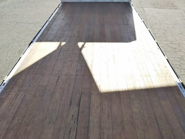 日野レンジャーアルミウイング中型（4t）[写真15]