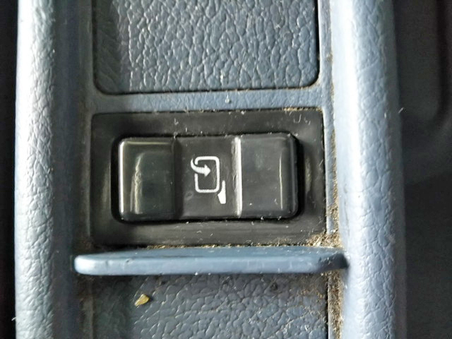 日野レンジャーアルミウイング中型（4t）[写真36]