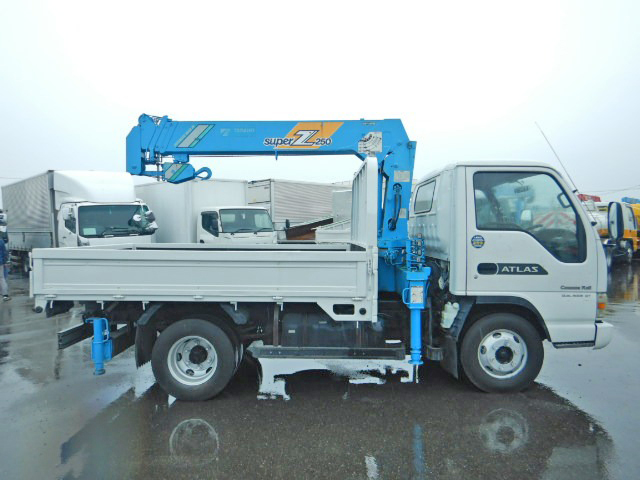 日産アトラスクレーン5段小型（2t・3t）[写真08]