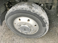 日産クオンユニック5段大型（10t）[写真18]