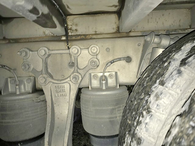 日産クオンユニック5段大型（10t）[写真19]