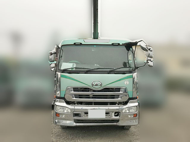 日産クオンユニック5段大型（10t）[写真09]
