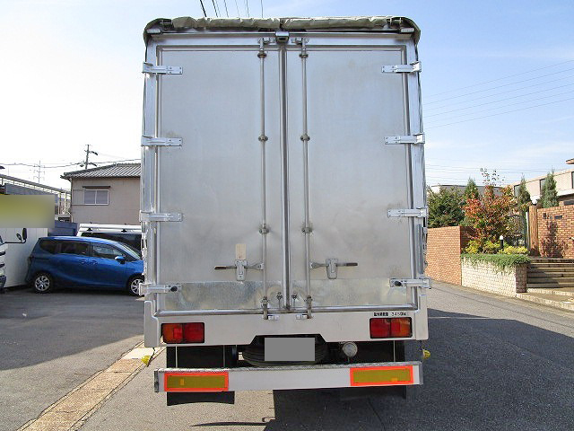 日野レンジャー幌ウイング中型（4t）[写真11]