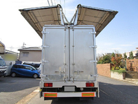 日野レンジャー幌ウイング中型（4t）[写真12]