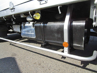 日野レンジャー幌ウイング中型（4t）[写真17]