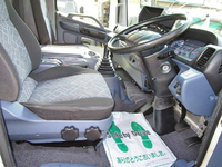 日野レンジャー幌ウイング中型（4t）[写真31]