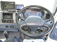 日野レンジャー幌ウイング中型（4t）[写真36]