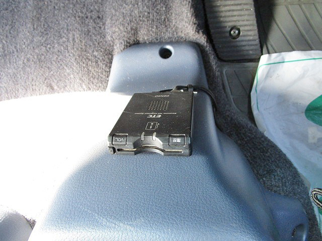 日野レンジャー幌ウイング中型（4t）[写真39]