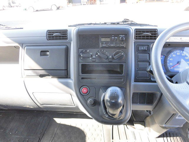 三菱ふそうキャンターアルミブロック小型（2t・3t）[写真23]