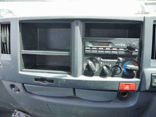 いすゞエルフクレーン3段小型（2t・3t）[写真20]