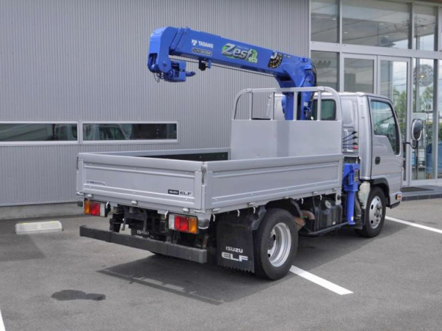 いすゞエルフクレーン3段小型（2t・3t）[写真04]