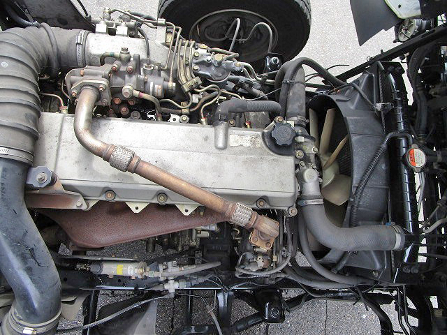 日野レンジャーアルミウイング中型（4t）[写真30]