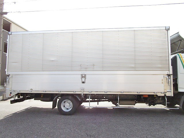 日野レンジャーアルミウイング中型（4t）[写真08]